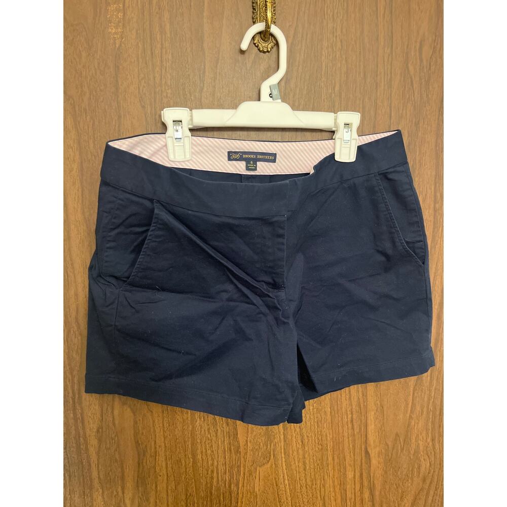 Brooks Brothers 346 Navy Chino Shorts, Size 6